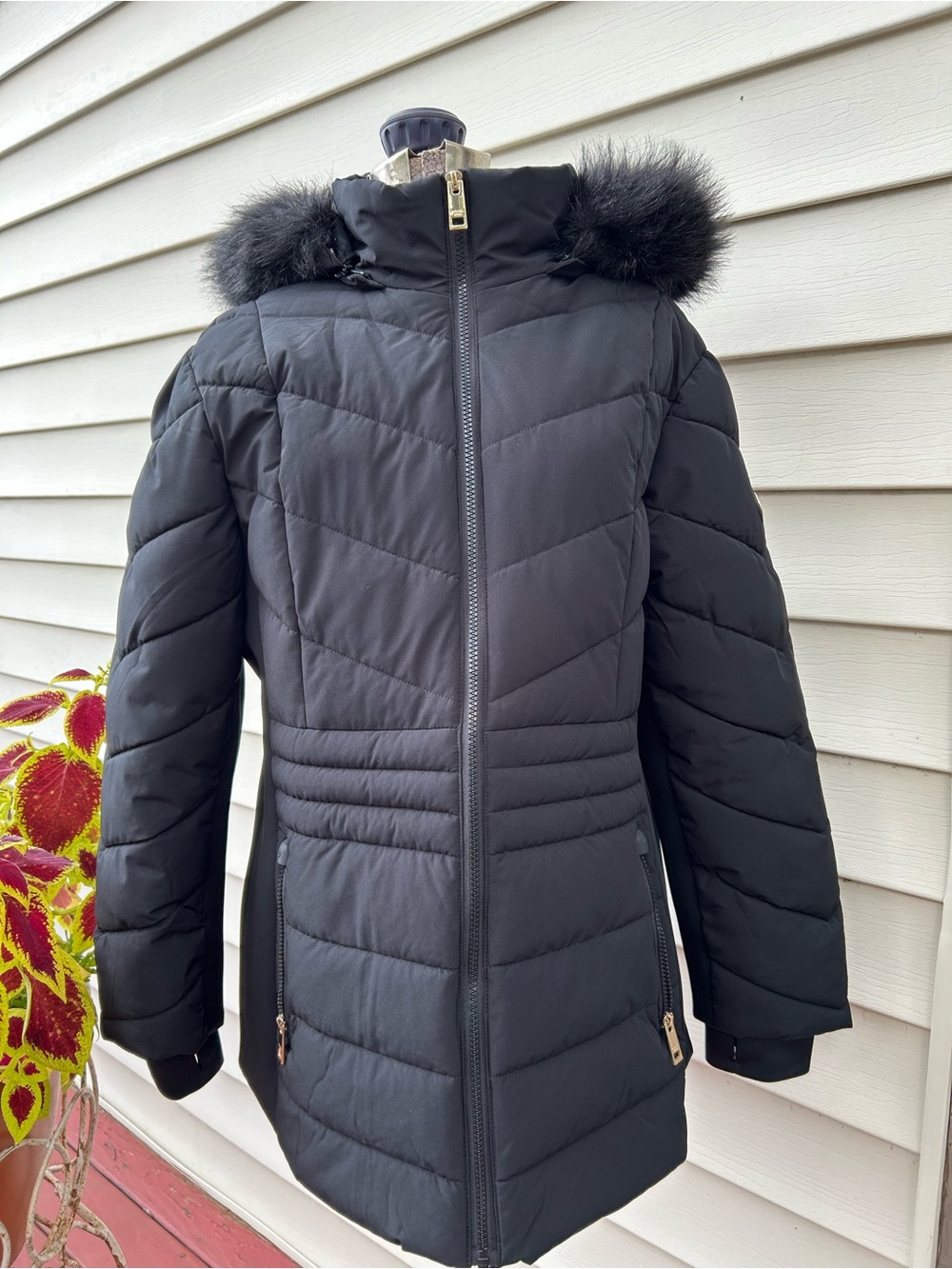 Michael Kors Black Quilted Puffer Coat with Faux Fur Hood Trim XL NWOT